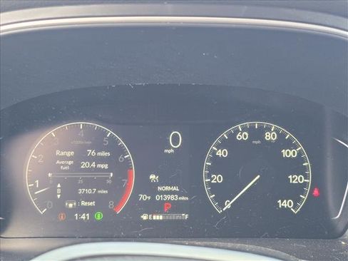 Used 2025 Honda Pilot EX-L image 17