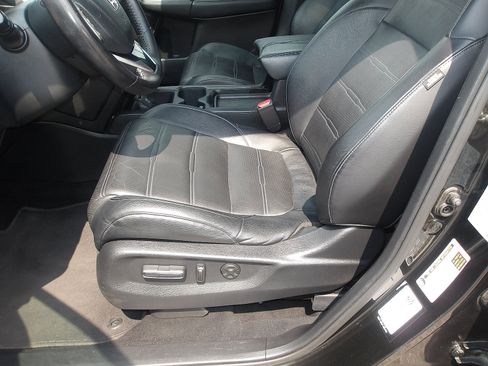 Used 2017 Honda CR-V EX-L image 12