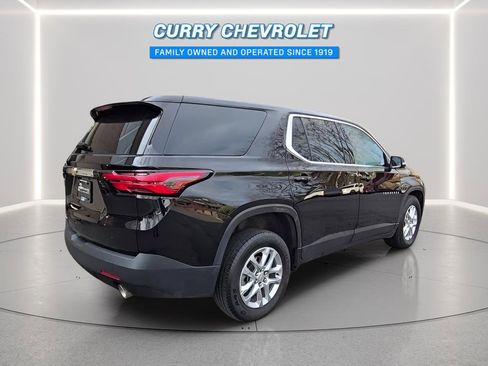 Used 2023 Chevrolet Traverse LS w/ Safety Package image 19