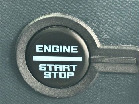 Used 2023 Ford Bronco Outer Banks image 34