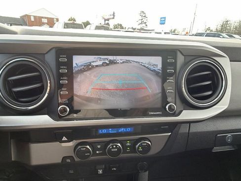 Used 2021 Toyota Tacoma SR5 image 29