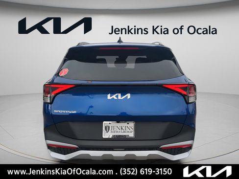 Certified 2025 Kia Sportage EX w/ Premium Package image 4