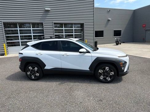 Certified 2024 Hyundai Kona SEL FWD image 2