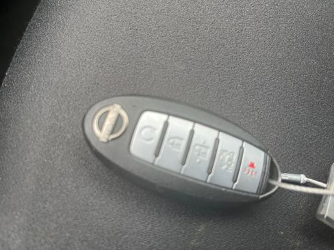 Used 2025 Nissan Altima 2.5 SV image 25