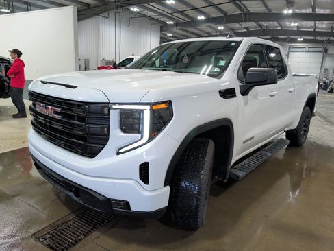 Used 2023 GMC Sierra 1500 Elevation image 6