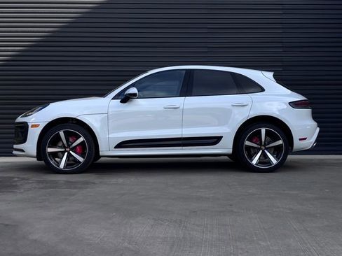 New 2025 Porsche Macan S image 2