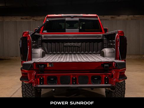 Used 2024 GMC Sierra 3500 AT4 w/ AT4 Premium Plus Package image 9