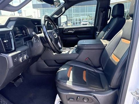 Used 2024 GMC Sierra 2500 AT4 w/ AT4 Preferred Package AWD/4WD image 20