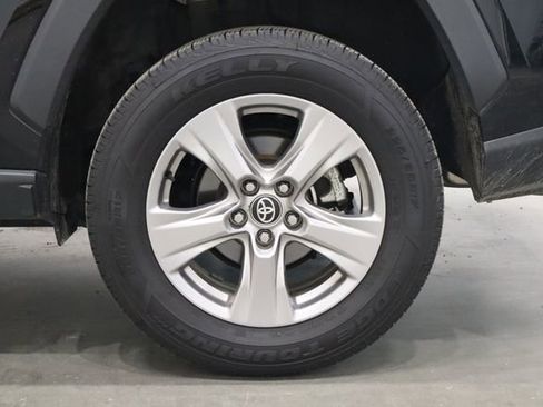 Used 2023 Toyota RAV4 XLE image 40