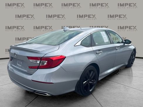 Used 2020 Honda Accord Sport image 3