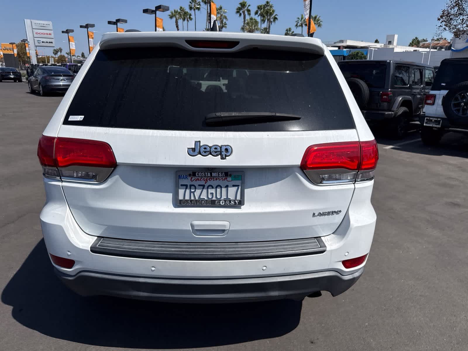 Used 2015 Jeep Grand Cherokee Laredo w/ Quick Order Package 23E RWD image 17