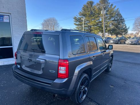 Used 2014 Jeep Patriot Sport w/ Power Value Group image 3