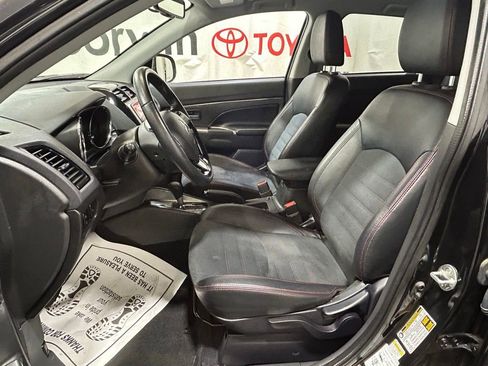 Used 2024 Mitsubishi Outlander Sport SE image 21