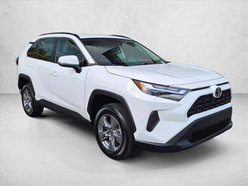 Used 2023 Toyota RAV4 XLE FWD image 3