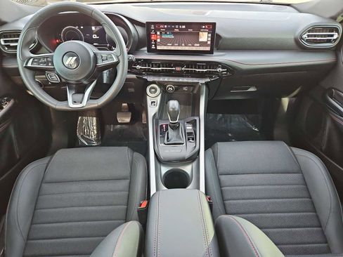 Used 2023 Dodge Hornet GT w/ Cold Weather Group image 15