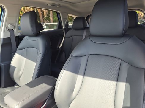 New 2026 Kia Sportage EX image 22