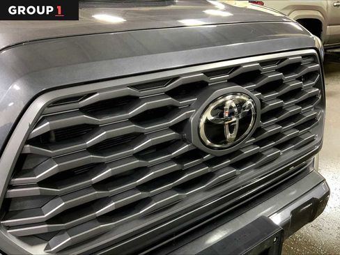 Certified 2020 Toyota Tacoma TRD Sport w/ Technology Package image 30