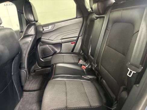 Used 2024 Ford Escape ST-Line w/ Tech Pack #1 AWD/4WD image 23