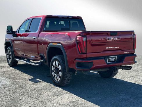 Certified 2024 GMC Sierra 2500 Denali AWD/4WD image 5