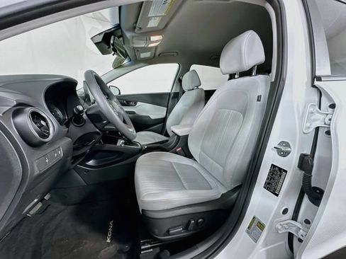 Used 2023 Hyundai Kona SEL w/ Cargo Package AWD/4WD image 17