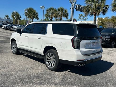 New 2025 Chevrolet Suburban Premier image 5