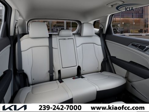 New 2026 Kia Sportage EX FWD image 16