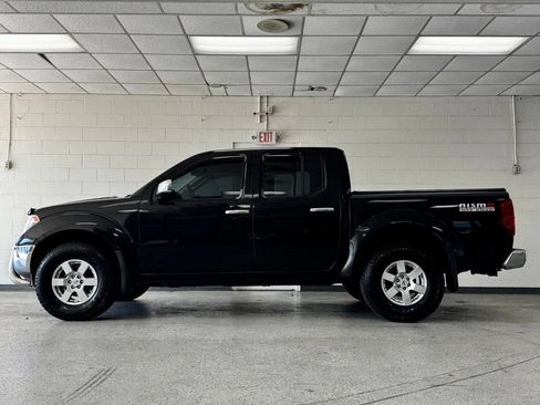 Used 2005 Nissan Frontier NISMO AWD/4WD image 3