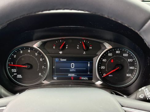 Certified 2024 Chevrolet Equinox LT w/ LPO, Floor Liner Package image 19