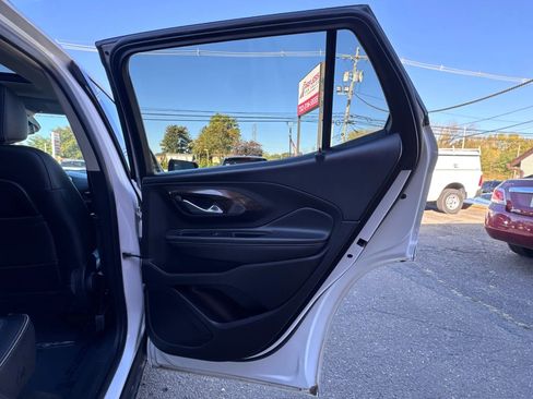 Used 2019 GMC Terrain Denali w/ Driver Alert Package II image 13