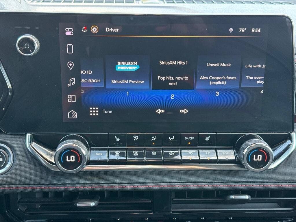 Used 2023 Chevrolet Colorado Z71 w/ Z71 Convenience Package 2 AWD/4WD image 11