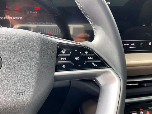 Certified 2025 Audi Q5 Premium w/ Convenience Package image 22