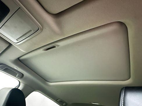 Used 2025 Honda CR-V EX-L image 25