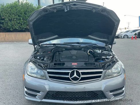 Used 2014 Mercedes-Benz C 300 4MATIC Sedan image 25