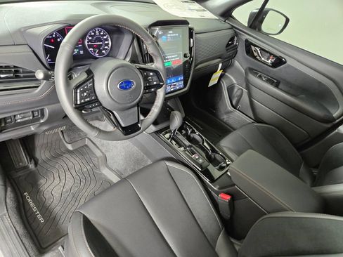 New 2026 Subaru Forester Touring AWD/4WD image 11