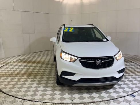 Used 2022 Buick Encore Preferred w/ Safety Package AWD/4WD image 3