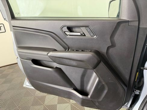 Used 2024 Chevrolet Colorado LT w/ LT Convenience Package RWD image 12