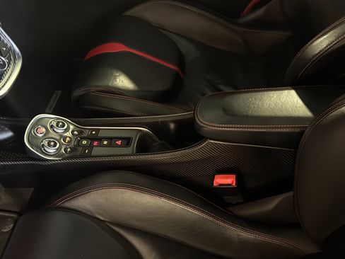 Used 2016 McLaren 570S Coupe image 34