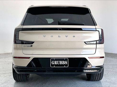 Used 2025 Volvo EX90 Plus AWD/4WD image 5