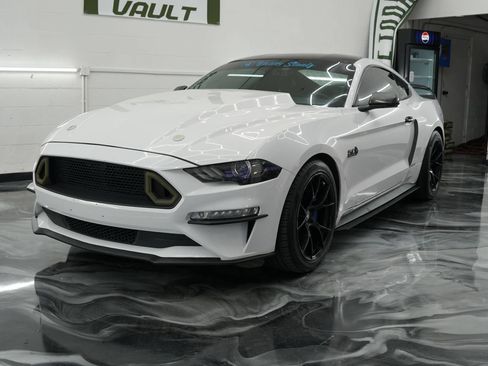Used 2019 Ford Mustang GT Premium w/ Equipment Group 401A RWD image 41