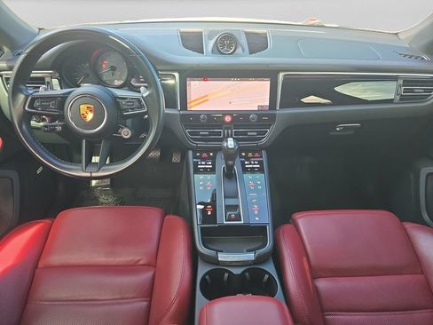 Used 2023 Porsche Macan S AWD/4WD image 11