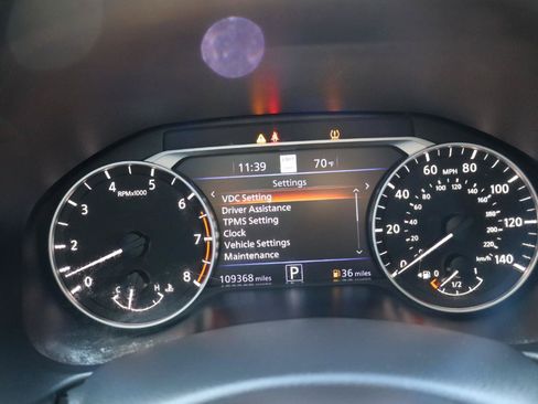 Used 2020 Nissan Altima 2.5 SL FWD image 10