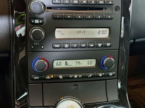 Used 2011 Chevrolet Corvette Coupe w/ 1LT RWD image 6