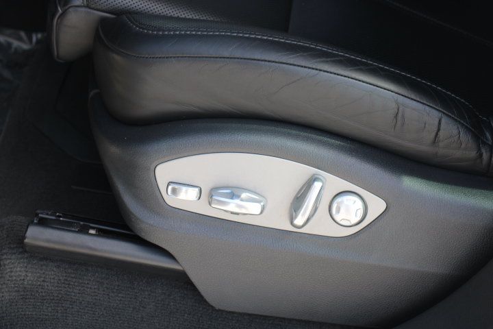 Used 2016 Porsche Cayenne AWD/4WD image 12