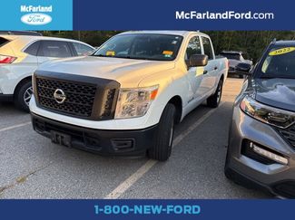 Used 2017 Nissan Titan S image 1