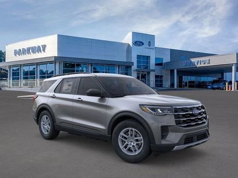 New 2026 Ford Explorer Active image 7