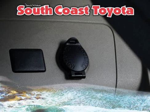 Used 2012 Toyota Prius Three image 33