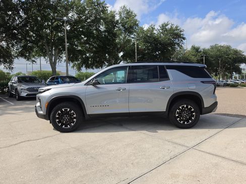 Used 2024 Chevrolet Traverse Z71 w/ LPO, Floor Liner Package AWD/4WD image 5