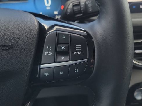 Used 2024 Ford Escape Platinum w/ Premium Technology Package AWD/4WD image 21