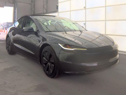 Used 2024 Tesla Model 3 Long Range AWD/4WD image 2