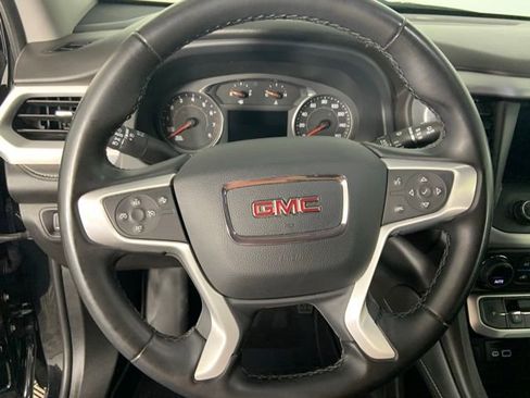 Used 2023 GMC Acadia SLT AWD/4WD image 32